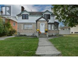 61 DANIEL STREET N, Arnprior, Ontario