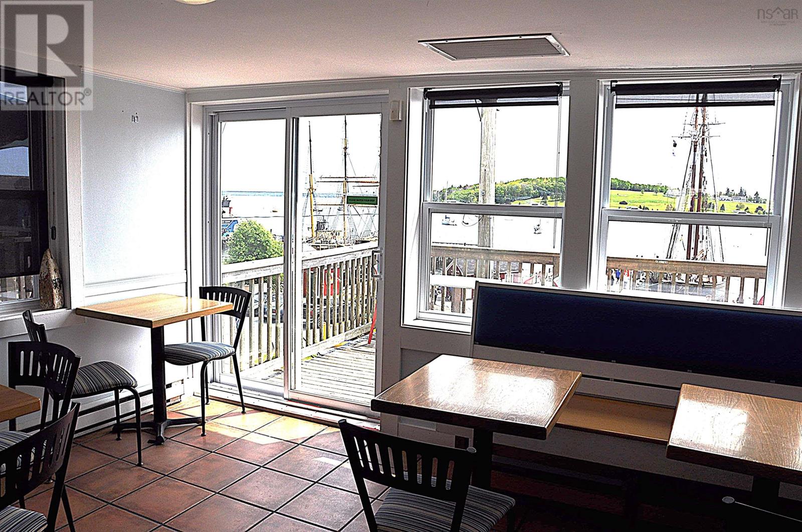 100 Montague Street, Lunenburg, Nova Scotia  B0J 2C0 - Photo 7 - 202508045