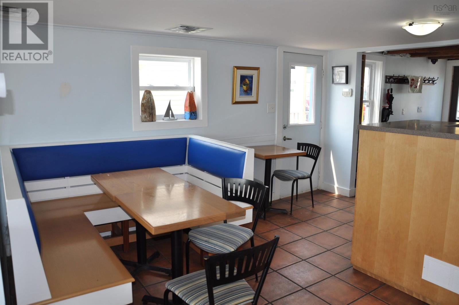 100 Montague Street, Lunenburg, Nova Scotia  B0J 2C0 - Photo 10 - 202508045