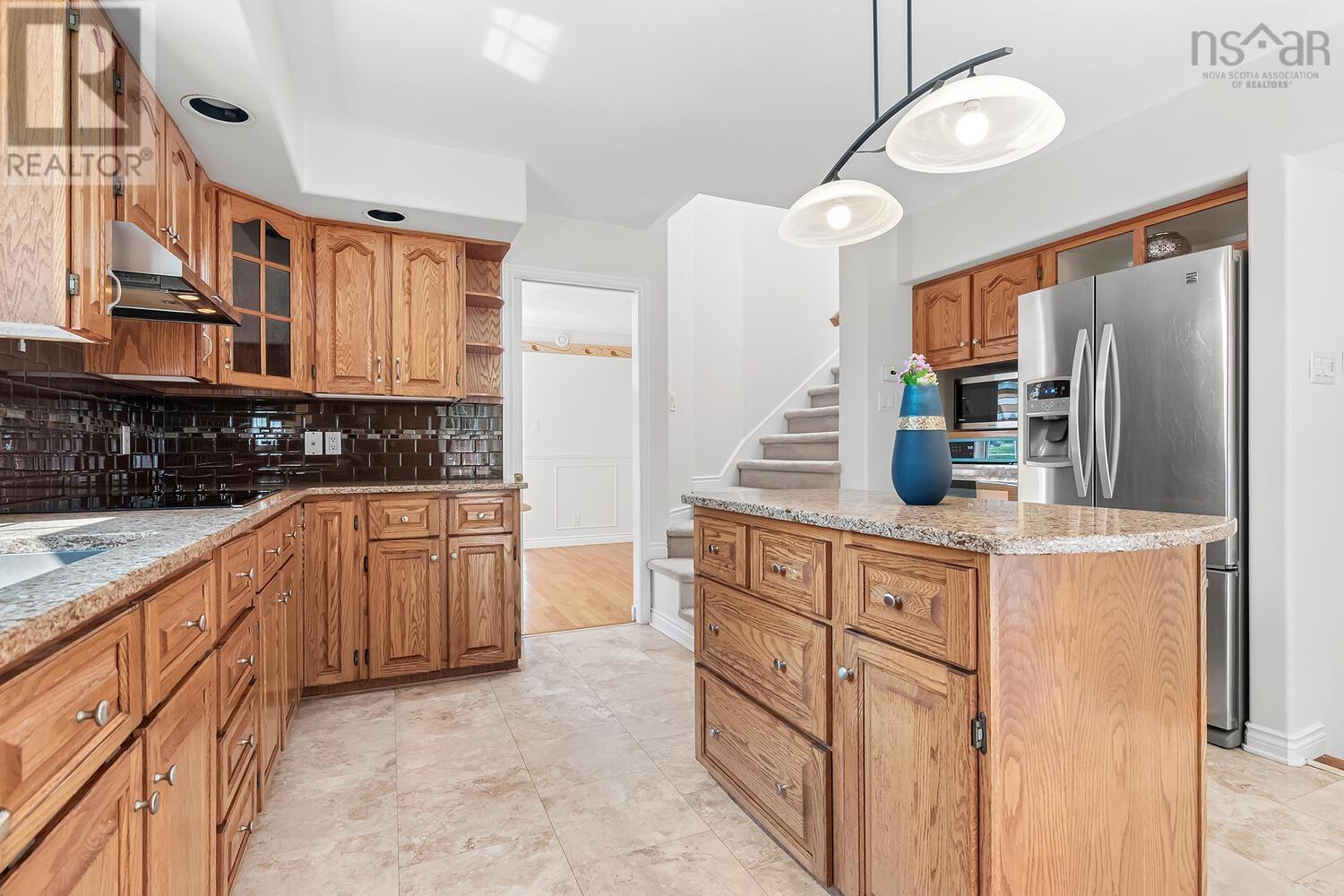 15 Essex Lane, Halifax, Nova Scotia  B3S 1E3 - Photo 8 - 202519508