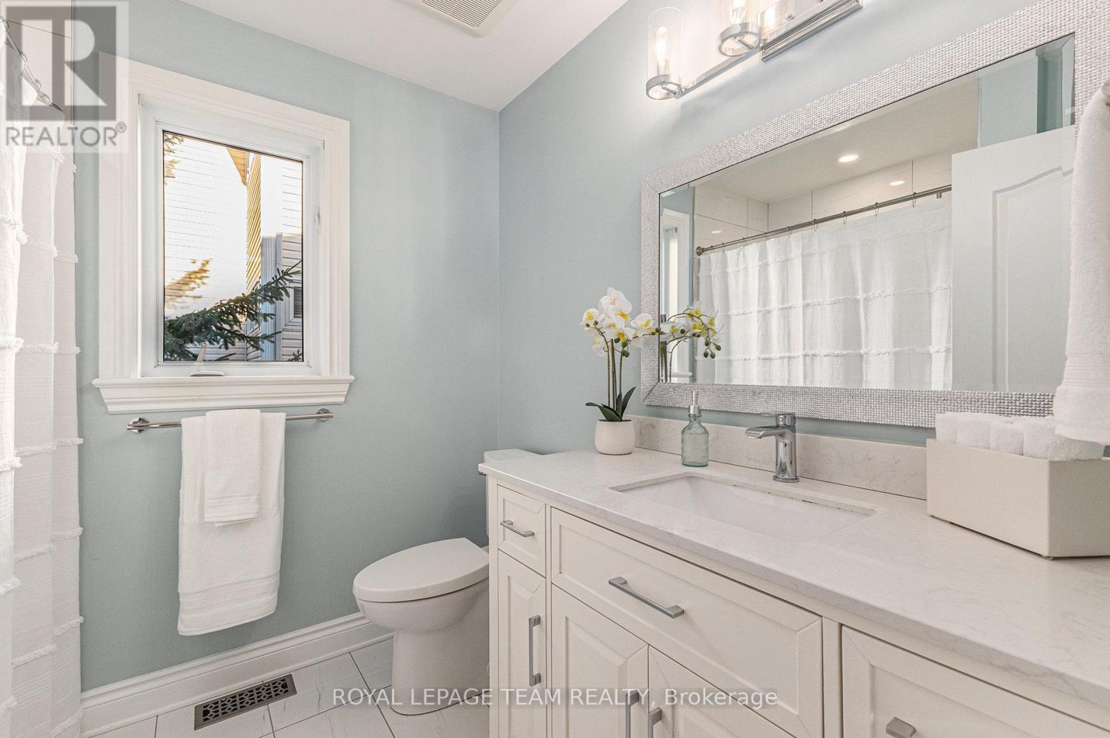 23 Cypress Gardens, Ottawa, Ontario  K2S 1W6 - Photo 26 - X12489126