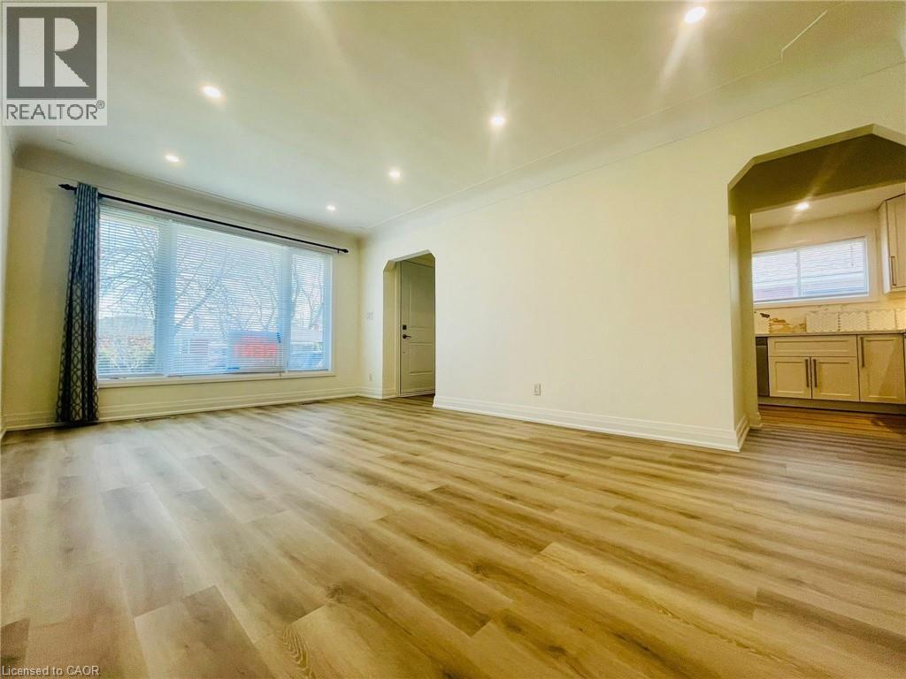 38 Warren Avenue Unit# 1, Hamilton, Ontario  L9A 3C6 - Photo 14 - 40781572