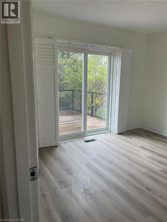 38 Warren Avenue Unit# 1, Hamilton, Ontario  L9A 3C6 - Photo 18 - 40781572