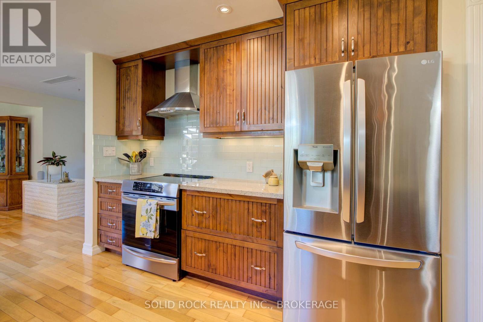 423 Mud Lake Road, Loyalist (Lennox And Addington - South), Ontario  K0H 2H0 - Photo 14 - X12489690