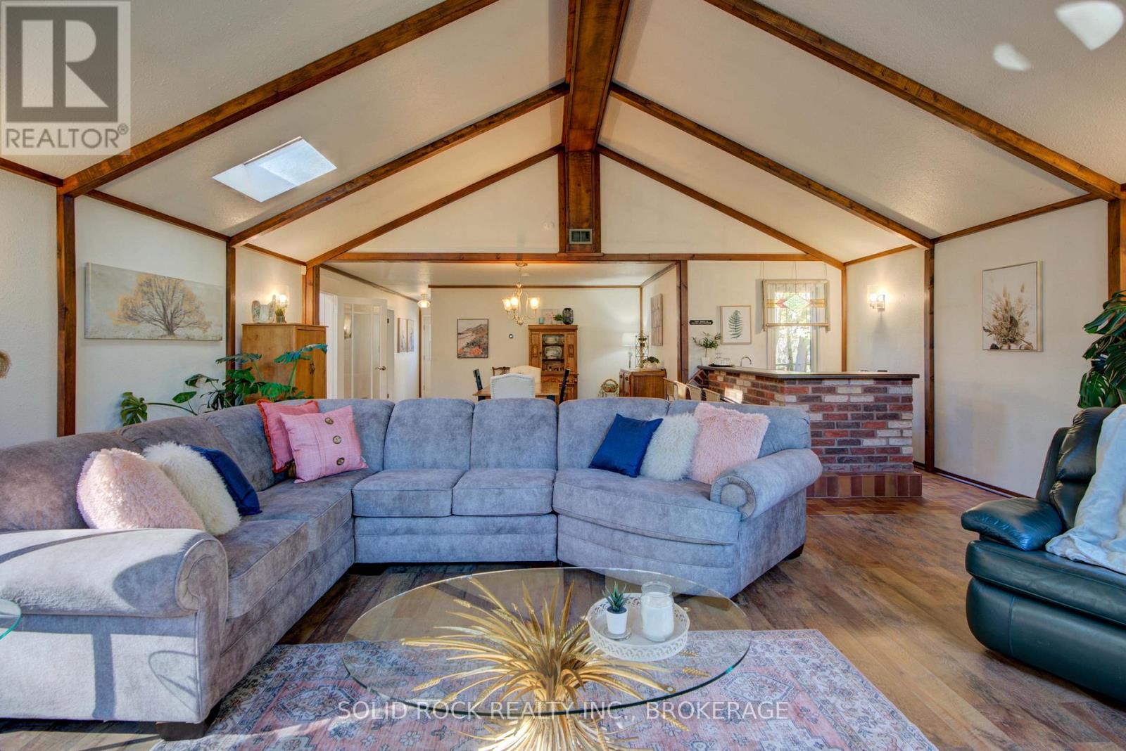 423 Mud Lake Road, Loyalist (Lennox And Addington - South), Ontario  K0H 2H0 - Photo 33 - X12489690