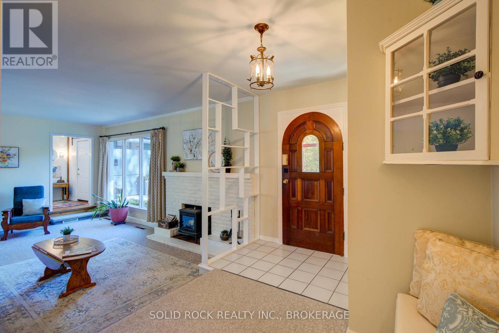 423 Mud Lake Road, Loyalist (Lennox And Addington - South), Ontario  K0H 2H0 - Photo 5 - X12489690