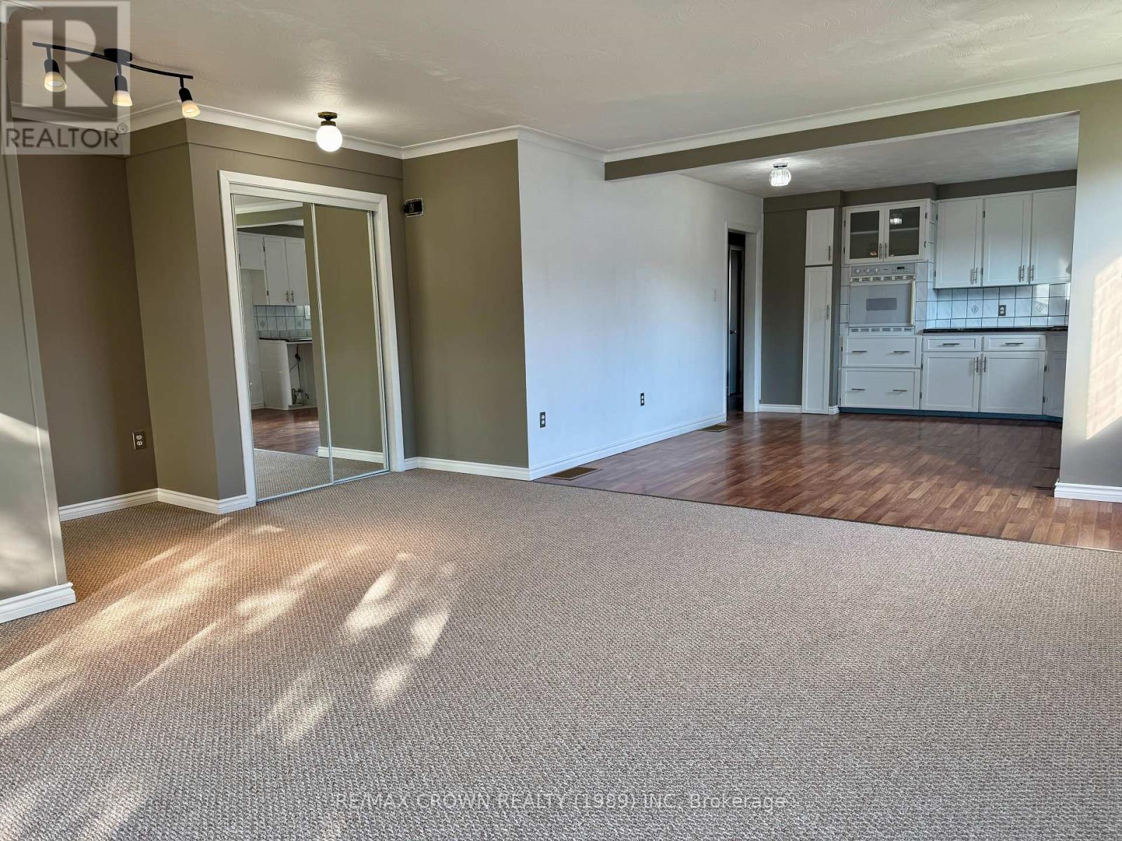 27 Ottawa Street, Kapuskasing, Ontario  P5N 1Y6 - Photo 5 - T12487142