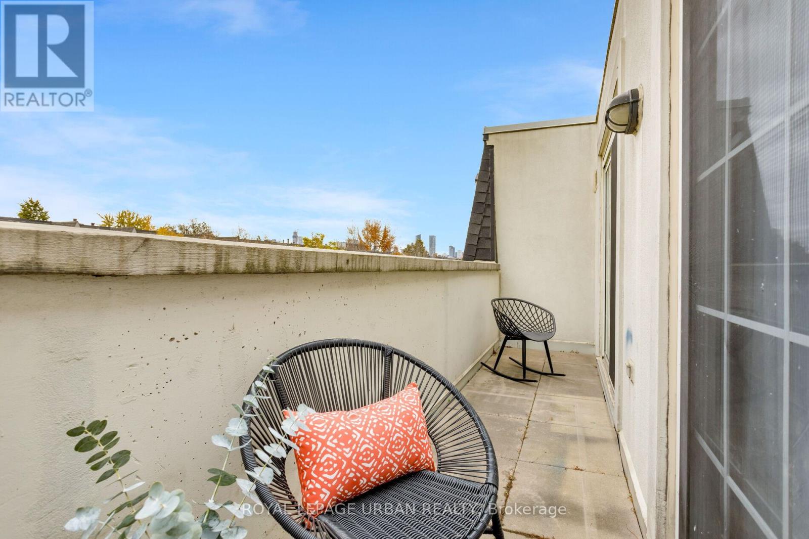 319 - 39 Shank Street, Toronto, Ontario  M6J 3X3 - Photo 34 - C12489552