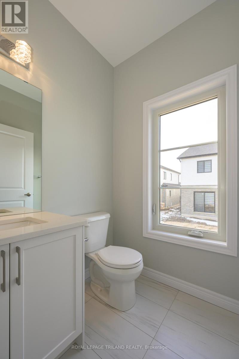 3650 Southbridge Avenue, London South (South W), Ontario  N6L 0G5 - Photo 16 - X12489608