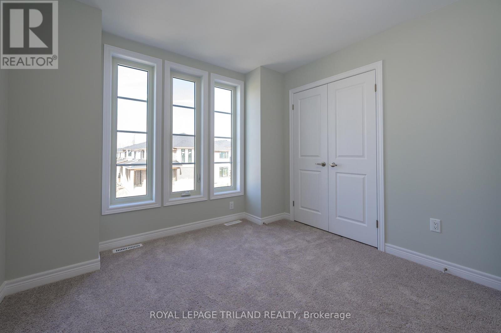 3650 Southbridge Avenue, London South (South W), Ontario  N6L 0G5 - Photo 25 - X12489608