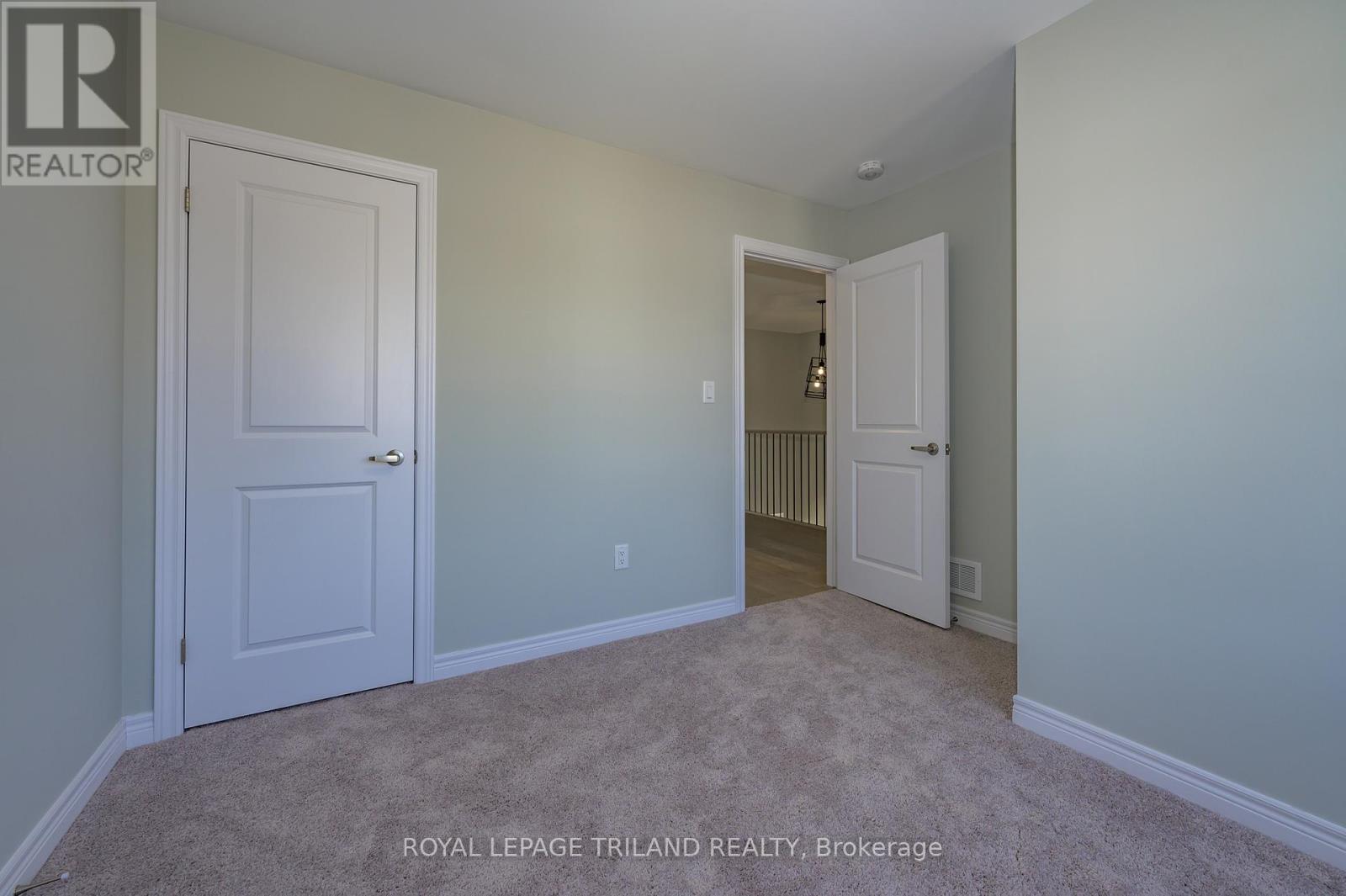 3650 Southbridge Avenue, London South (South W), Ontario  N6L 0G5 - Photo 27 - X12489608