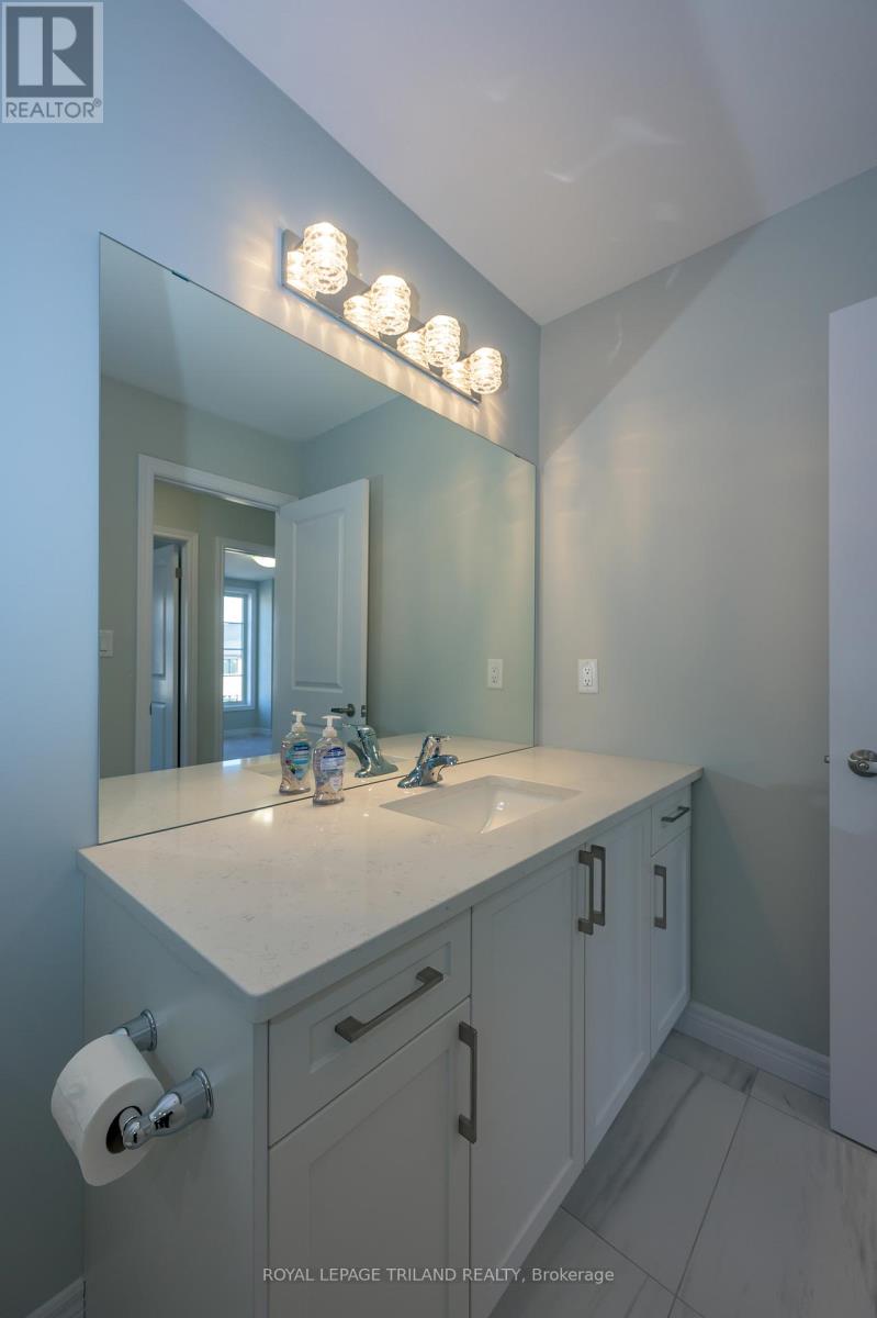 3650 Southbridge Avenue, London South (South W), Ontario  N6L 0G5 - Photo 29 - X12489608