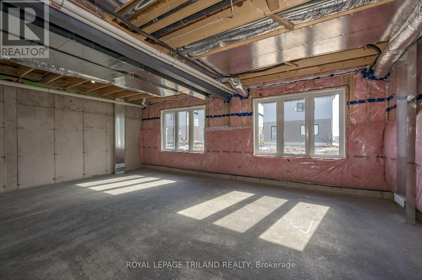 3650 Southbridge Avenue, London South (South W), Ontario  N6L 0G5 - Photo 31 - X12489608