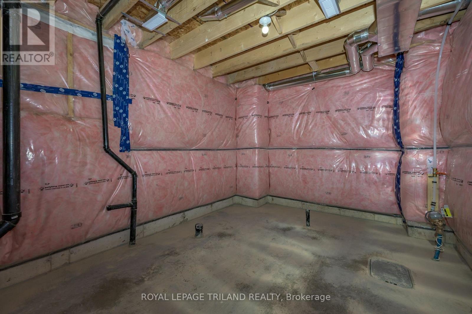 3650 Southbridge Avenue, London South (South W), Ontario  N6L 0G5 - Photo 34 - X12489608