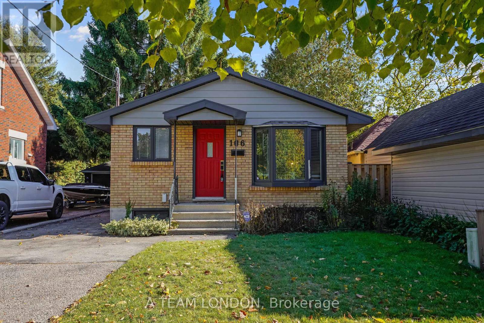 106 THORNTON AVENUE, London East, Ontario