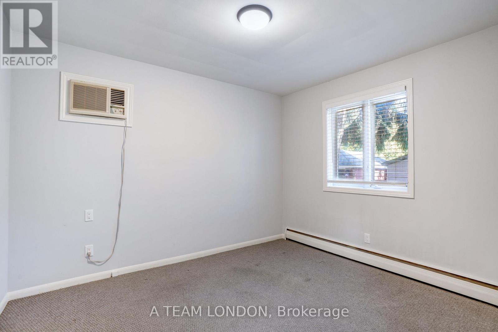 106 Thornton Avenue, London East, Ontario  N5Y 2Y5 - Photo 13 - X12489618