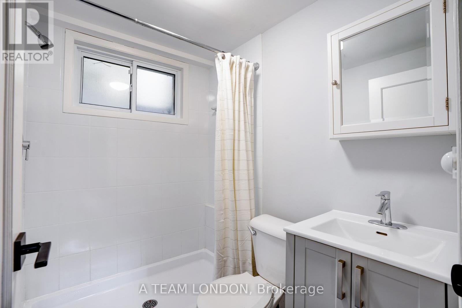 106 Thornton Avenue, London East, Ontario  N5Y 2Y5 - Photo 21 - X12489618