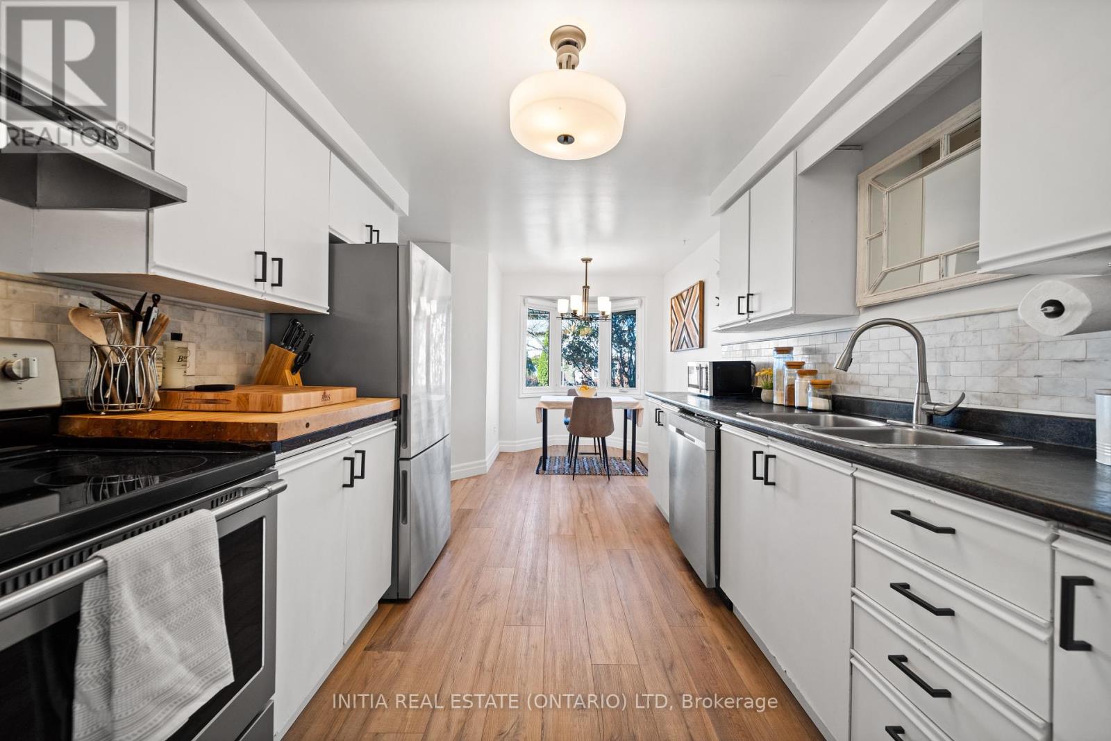 784 Homeview Road, London South (South Q), Ontario  N6C 5S6 - Photo 13 - X12489636