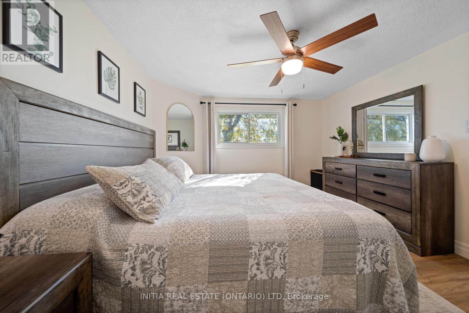 784 Homeview Road, London South (South Q), Ontario  N6C 5S6 - Photo 26 - X12489636