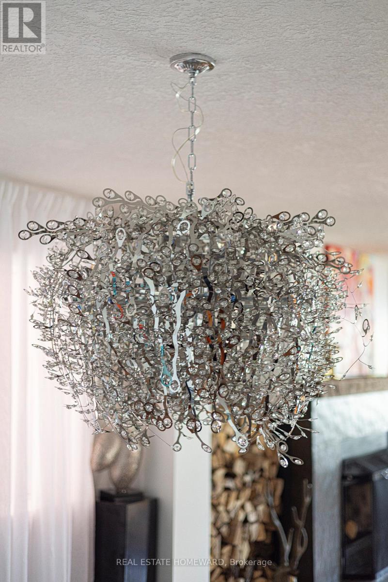 2 Park Avenue, Toronto, Ontario  M4E 1B6 - Photo 12 - E12489560