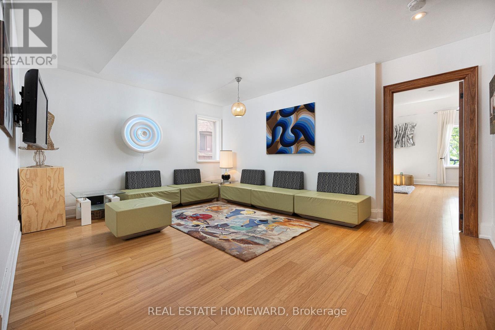 2 Park Avenue, Toronto, Ontario  M4E 1B6 - Photo 24 - E12489560