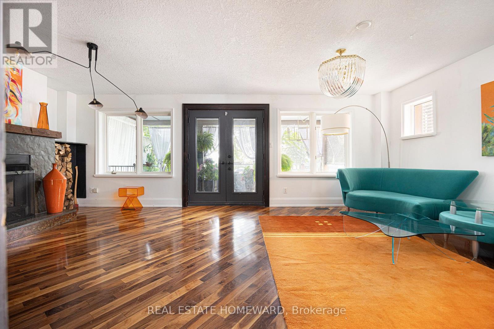 2 Park Avenue, Toronto, Ontario  M4E 1B6 - Photo 3 - E12489560