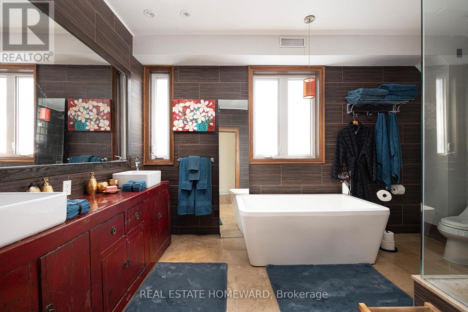 2 Park Avenue, Toronto, Ontario  M4E 1B6 - Photo 35 - E12489560