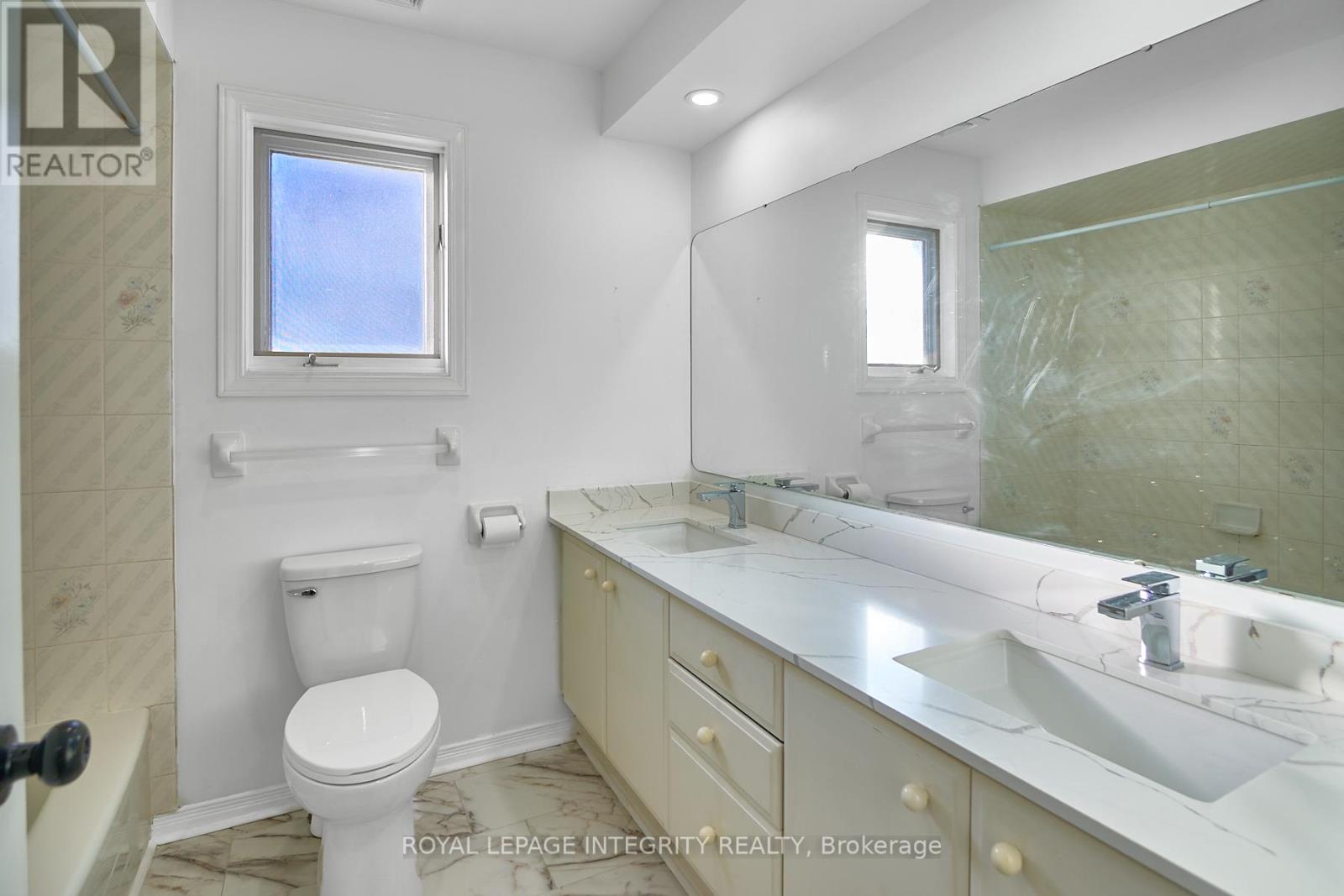 223 Mcgibbon Drive, Ottawa, Ontario  K2L 3Y6 - Photo 33 - X12489566