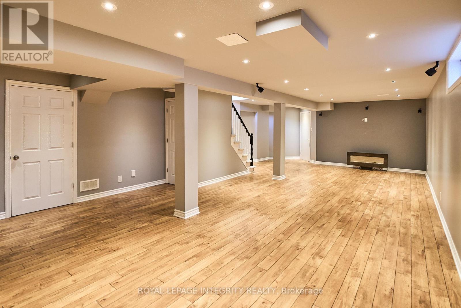 223 Mcgibbon Drive, Ottawa, Ontario  K2L 3Y6 - Photo 37 - X12489566