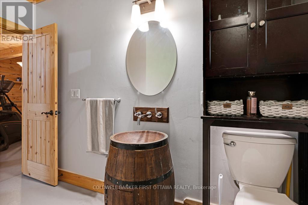 540 Ski Hill Road, Mississippi Mills, Ontario  K0A 2X0 - Photo 32 - X12489644