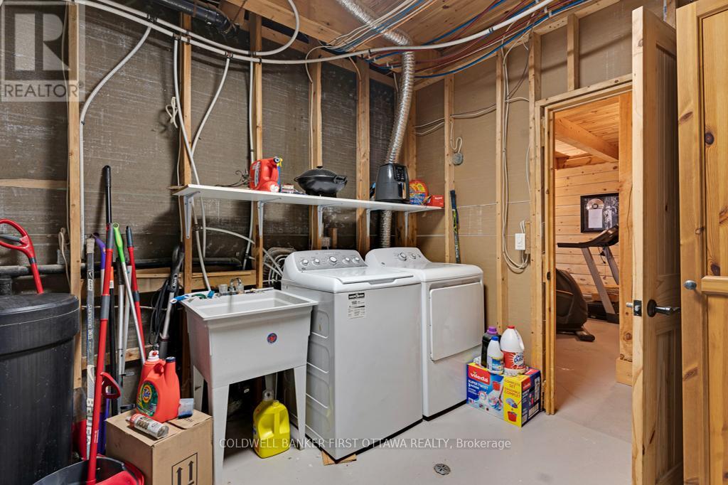 540 Ski Hill Road, Mississippi Mills, Ontario  K0A 2X0 - Photo 33 - X12489644