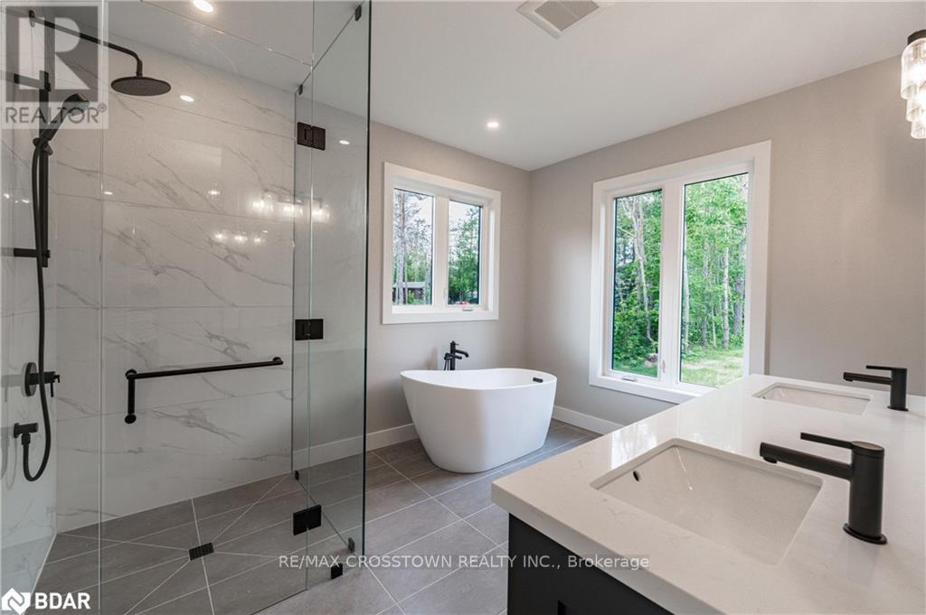 32 Alpine Way, Oro-Medonte (Horseshoe Valley), Ontario  L0L 2L0 - Photo 20 - S12375066