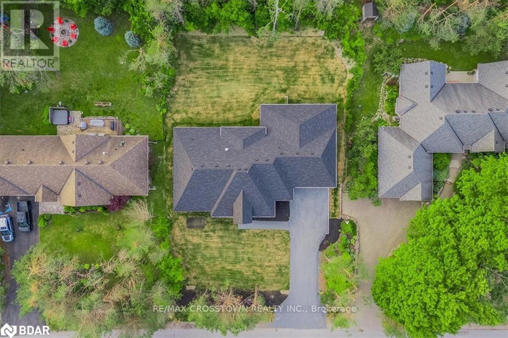 32 Alpine Way, Oro-Medonte (Horseshoe Valley), Ontario  L0L 2L0 - Photo 35 - S12375066