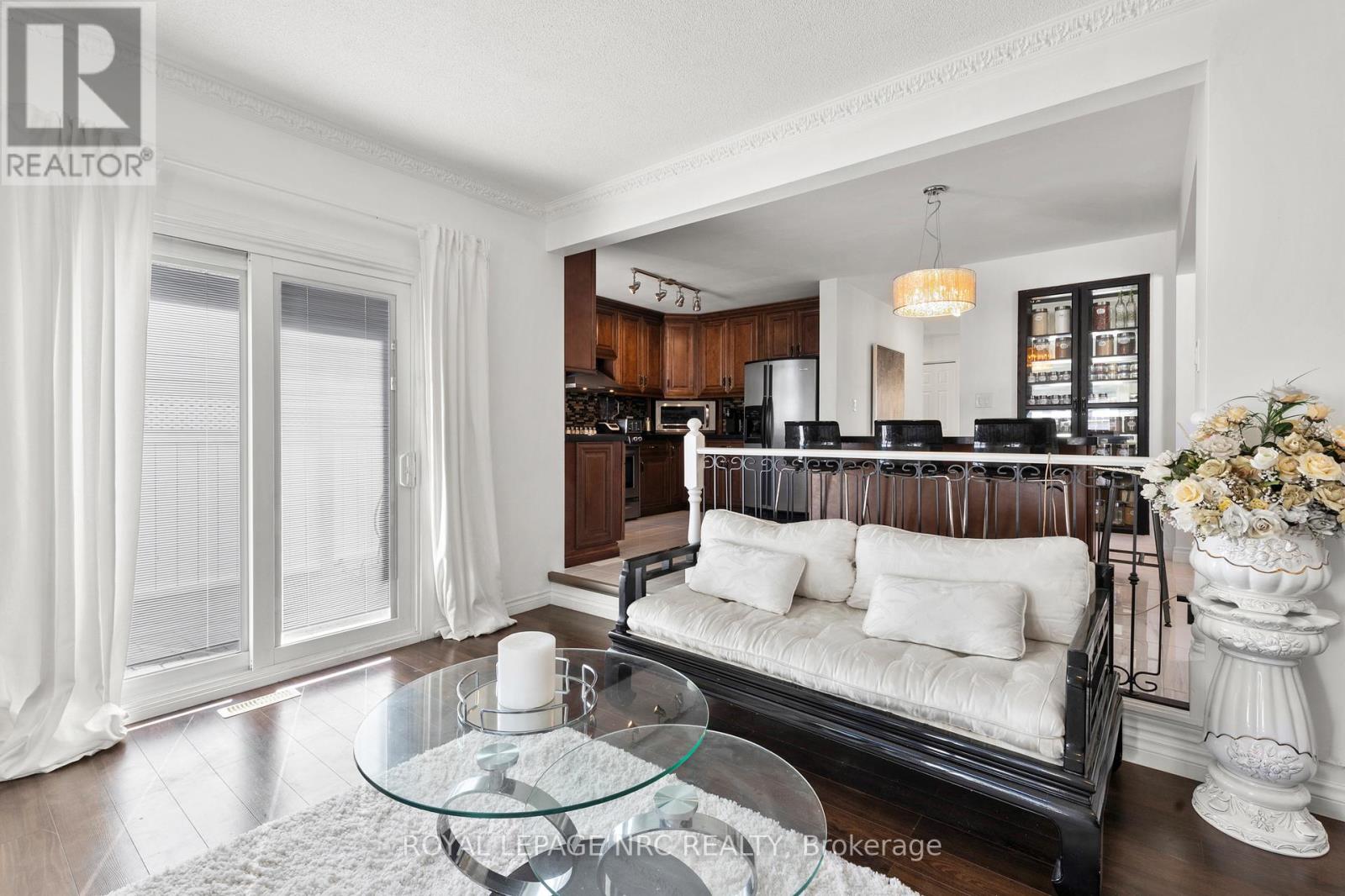 86 Huntington Lane, St. Catharines, Ontario  L2S 3R6 - Photo 17 - X12489594