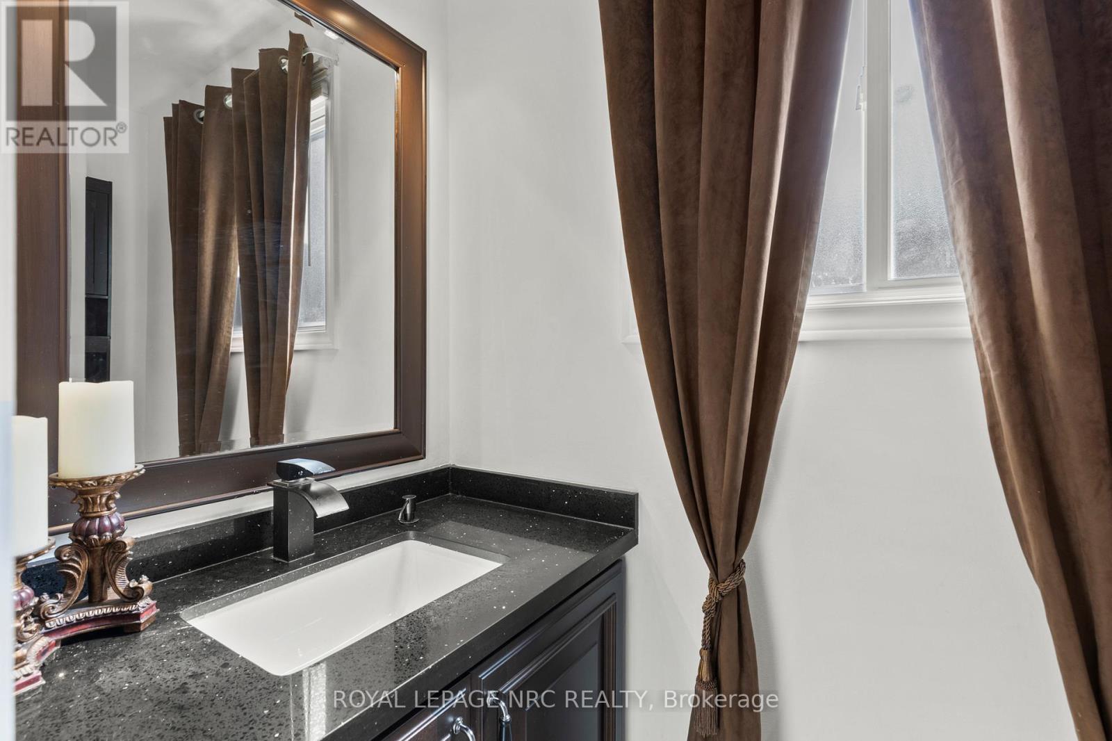 86 Huntington Lane, St. Catharines, Ontario  L2S 3R6 - Photo 18 - X12489594