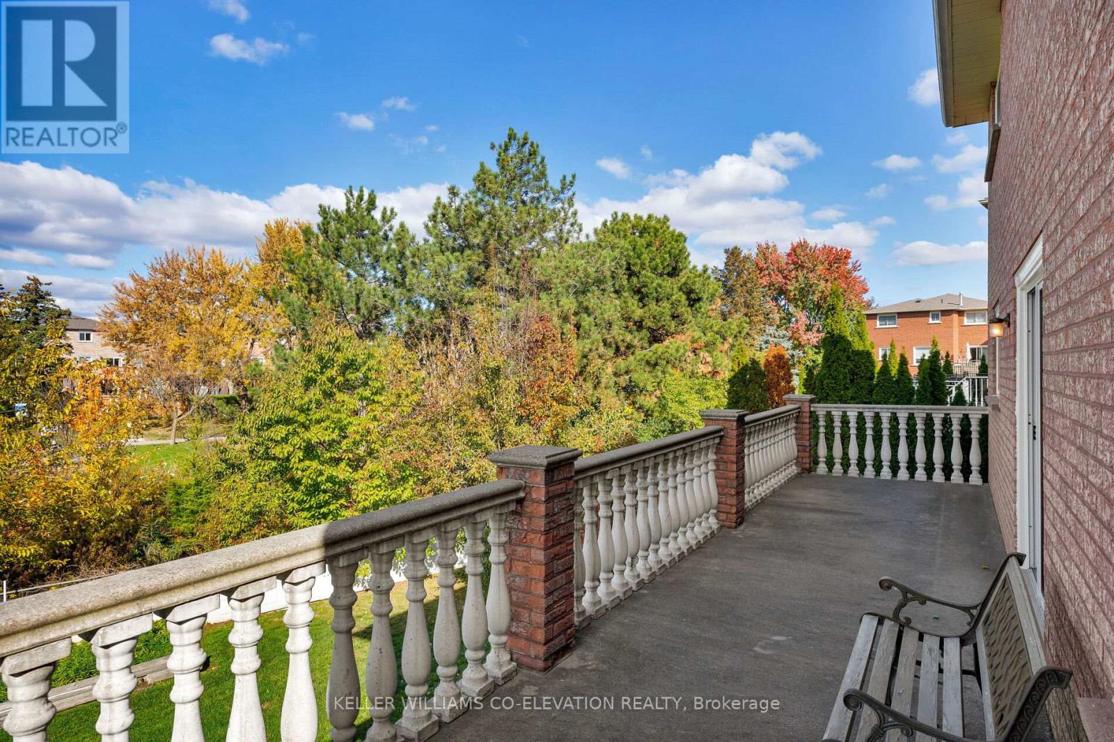 73 Queenston Crescent, Vaughan, Ontario  L4L 4A1 - Photo 18 - N12489536