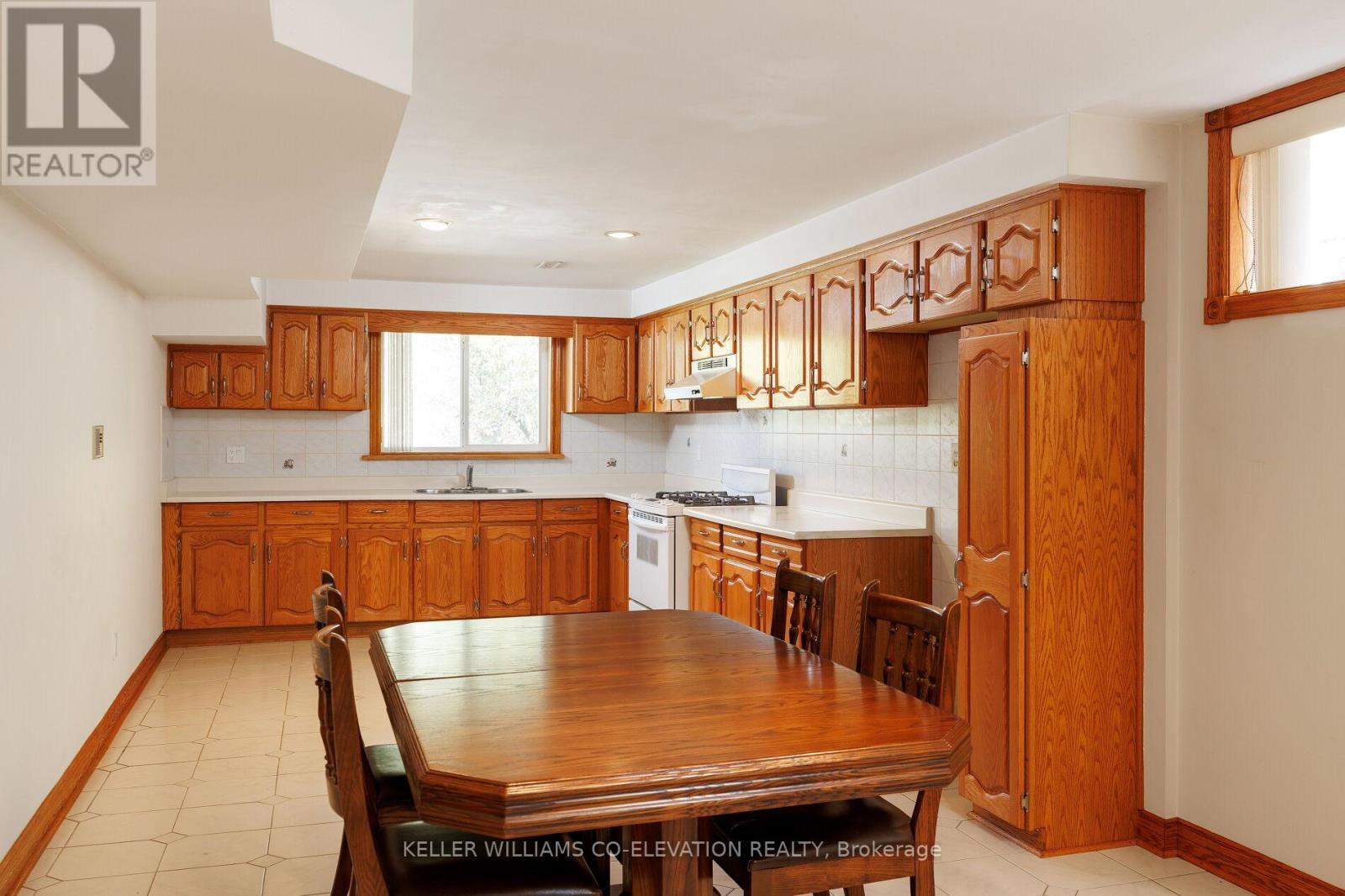 73 Queenston Crescent, Vaughan, Ontario  L4L 4A1 - Photo 40 - N12489536