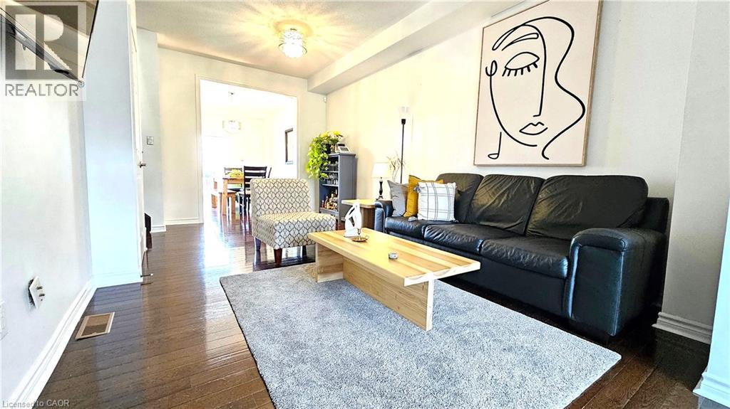 355 Hobbs Crescent, Milton, Ontario  L9T 0J3 - Photo 6 - 40784287