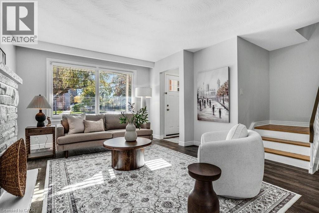 262 Westcourt Place, Waterloo, Ontario  N2L 2R7 - Photo 6 - 40771584