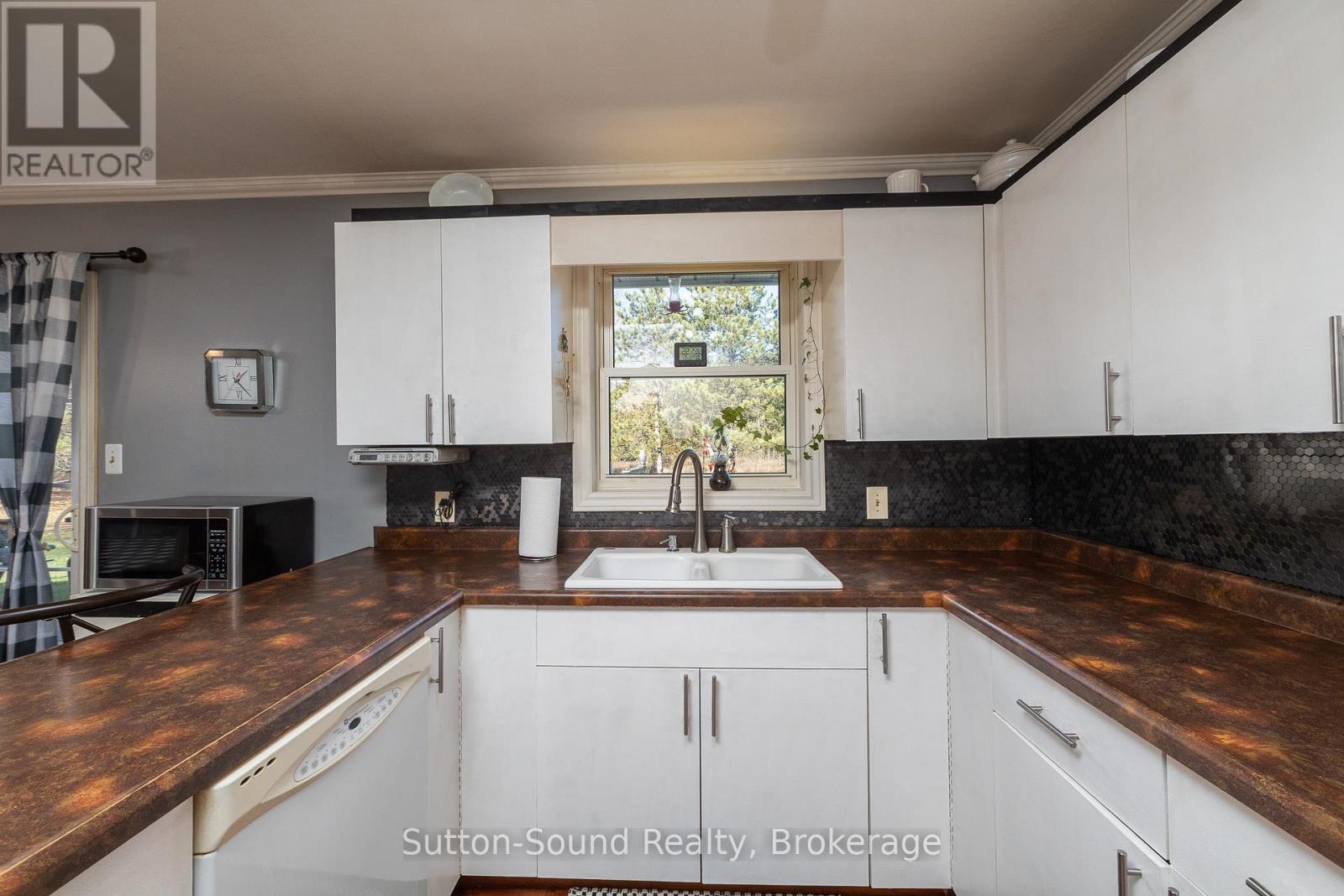 143659 15 Side Road E, Meaford, Ontario  N4K 5W4 - Photo 15 - X12489570