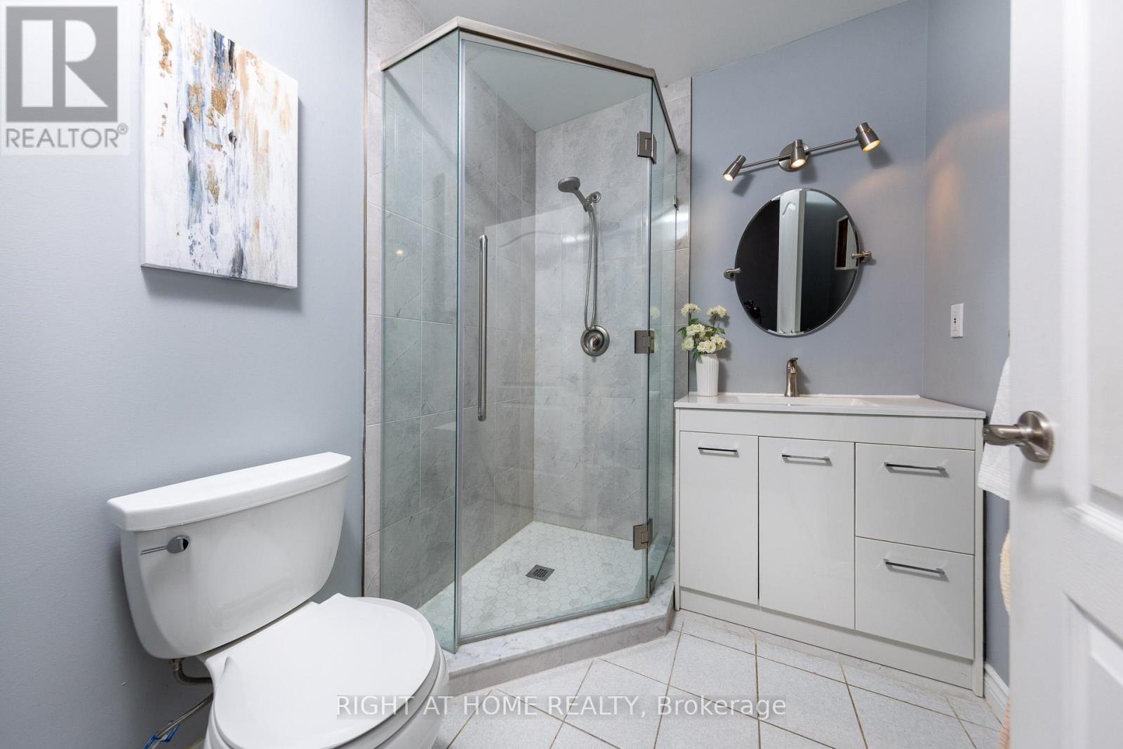 111 - 1276 Maple Crossing Boulevard, Burlington, Ontario  L7S 2J9 - Photo 23 - W12489532