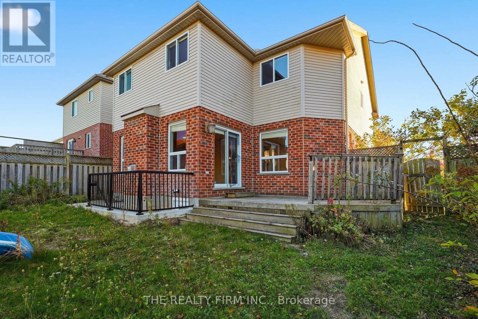 1012 Oakcrossing Road, London North (North M), Ontario  N6H 0A8 - Photo 44 - X12488398