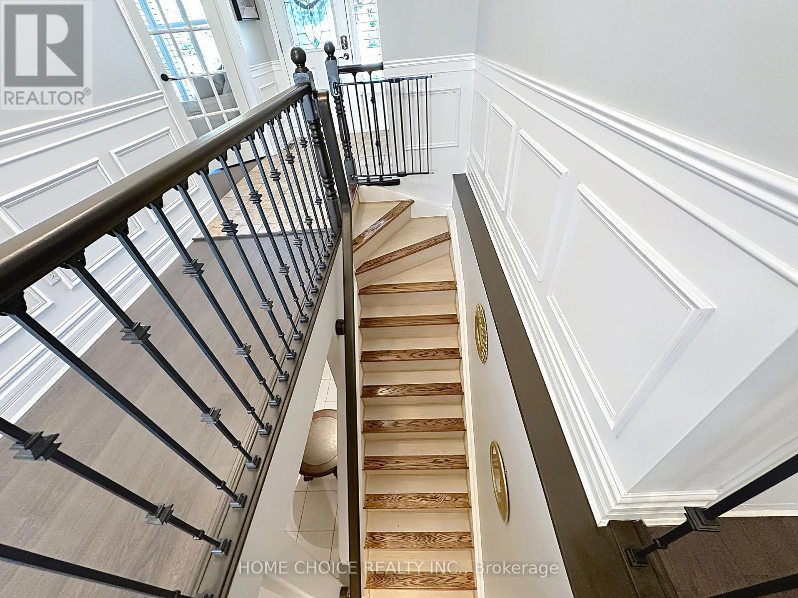 49 Riviera Ridge, Hamilton, Ontario  L8E 5E7 - Photo 25 - X12489542