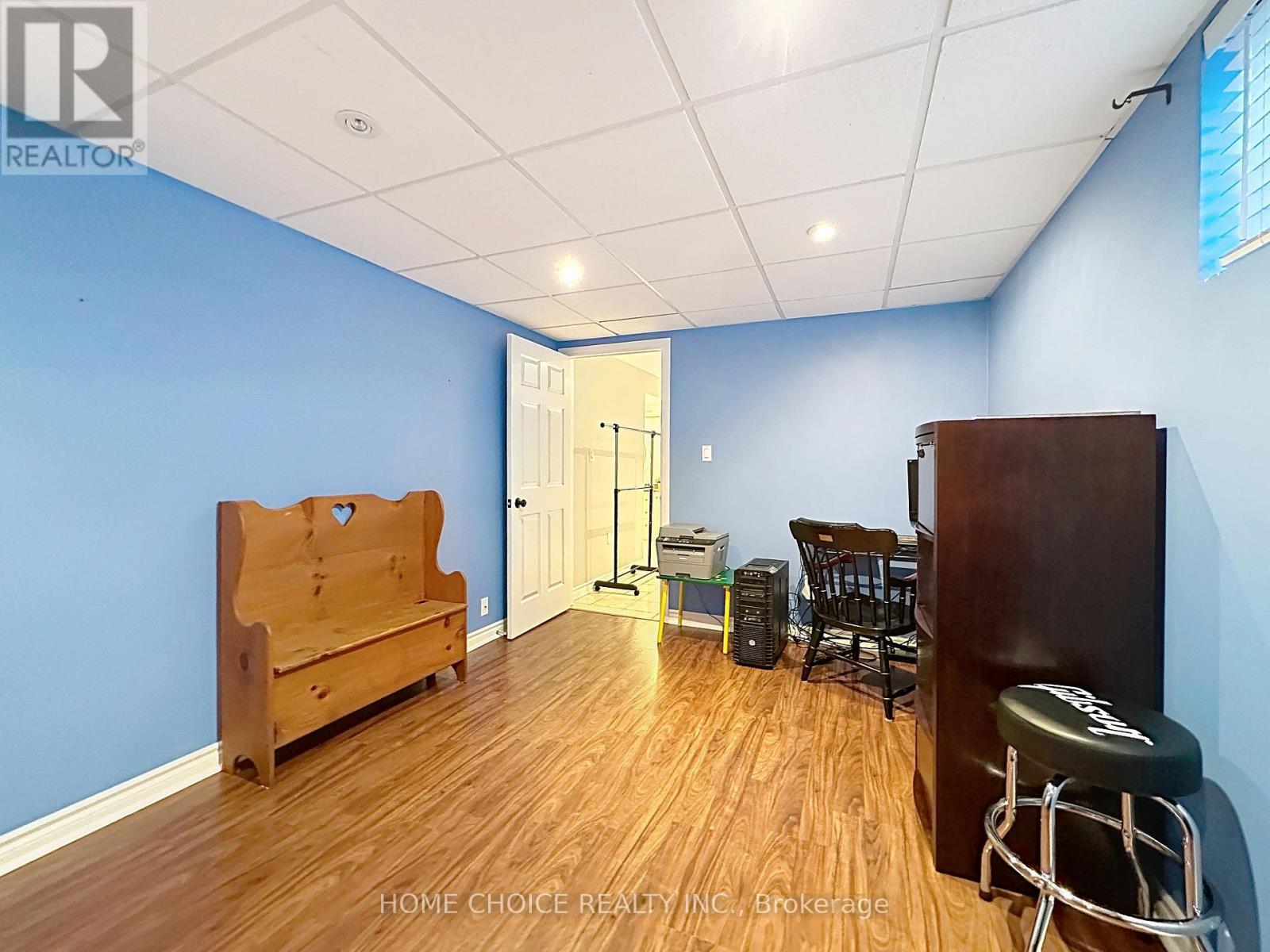 49 Riviera Ridge, Hamilton, Ontario  L8E 5E7 - Photo 35 - X12489542