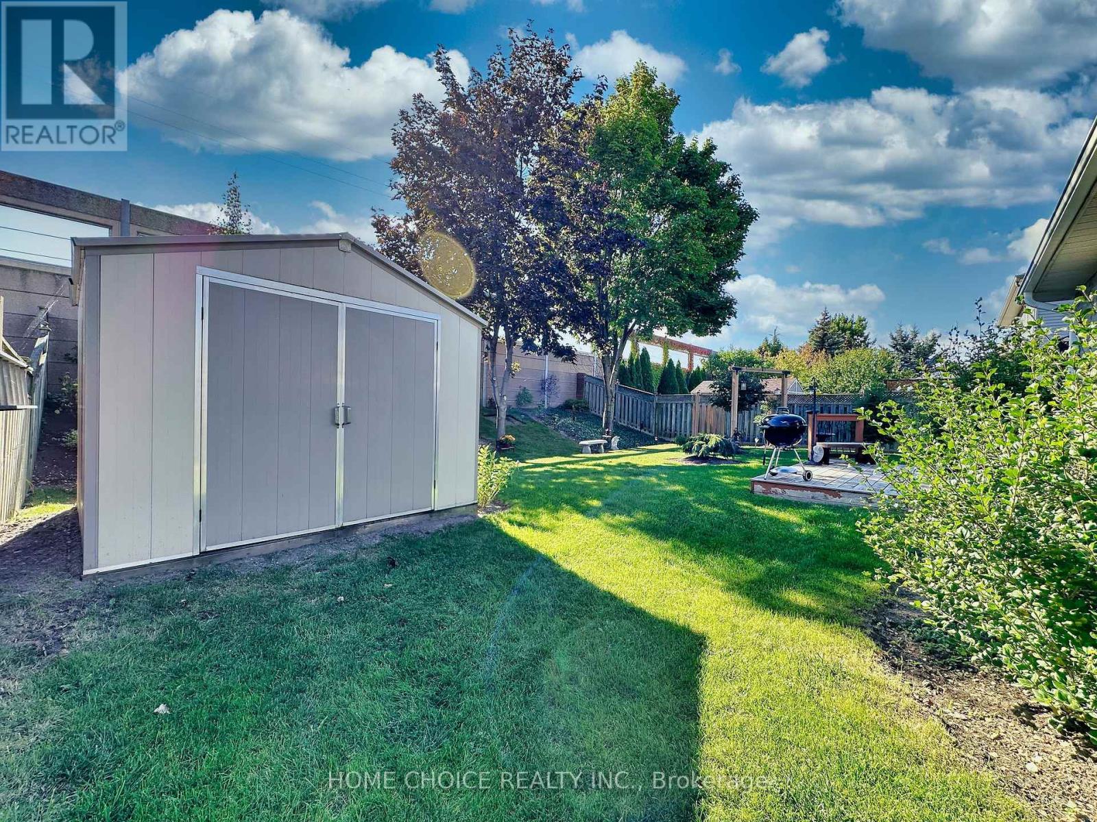 49 Riviera Ridge, Hamilton, Ontario  L8E 5E7 - Photo 42 - X12489542