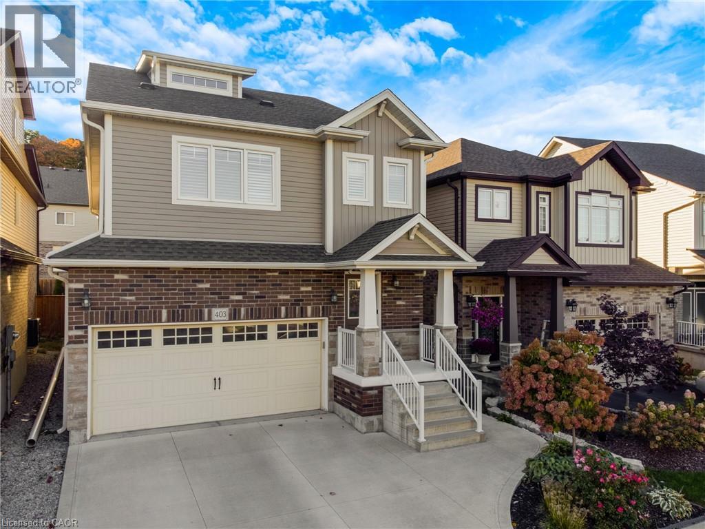 403 MOORLANDS Crescent, Kitchener, Ontario