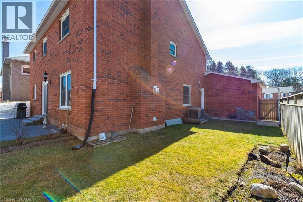 86 Santa Maria Drive, Cambridge, Ontario  N1R 8A2 - Photo 44 - 40781181