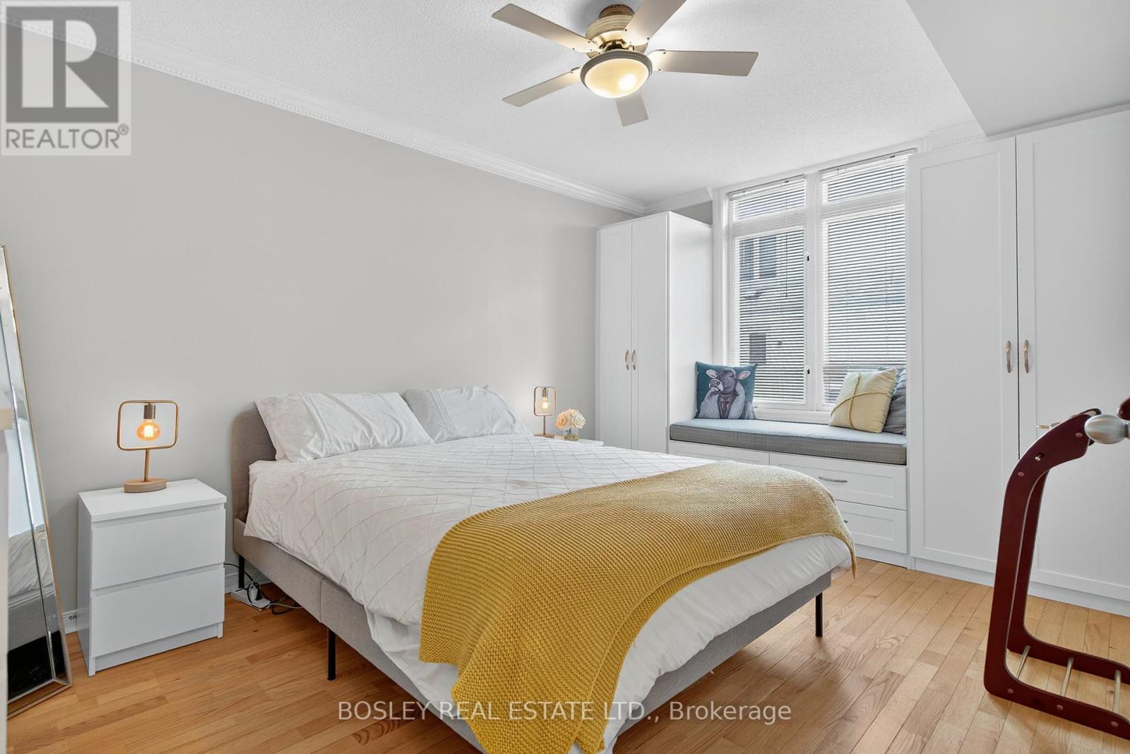 2212 - 12 Sudbury Street, Toronto, Ontario  M6J 3W7 - Photo 12 - C12462634