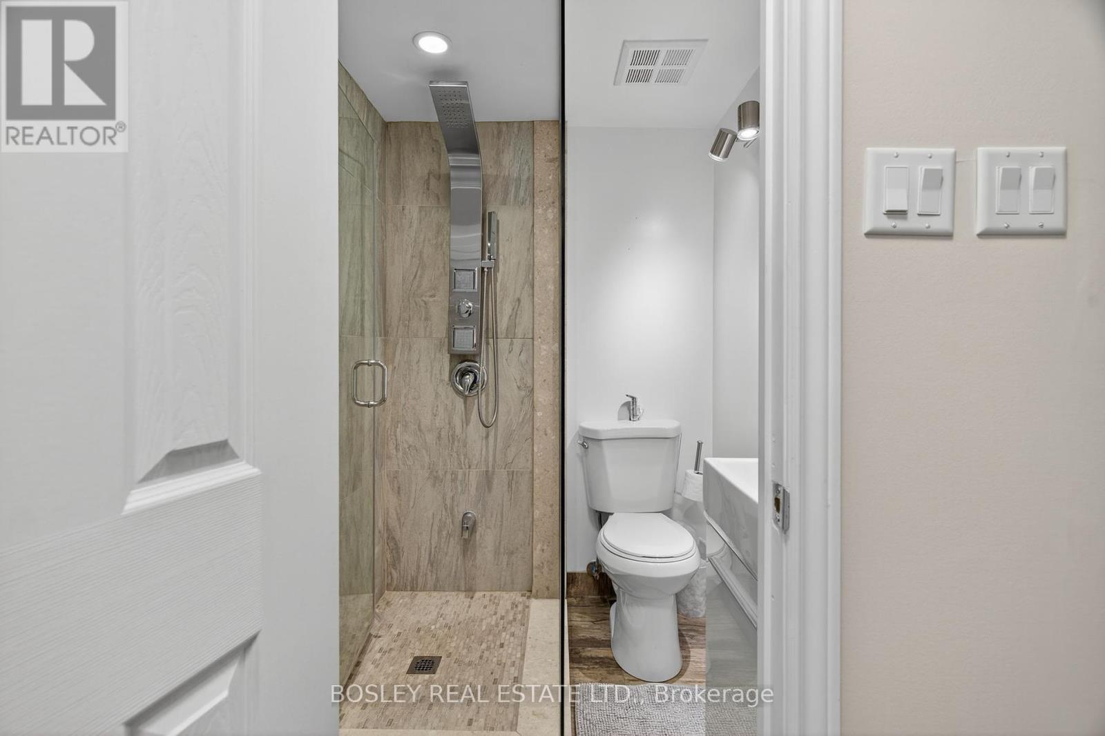 2212 - 12 Sudbury Street, Toronto, Ontario  M6J 3W7 - Photo 25 - C12462634