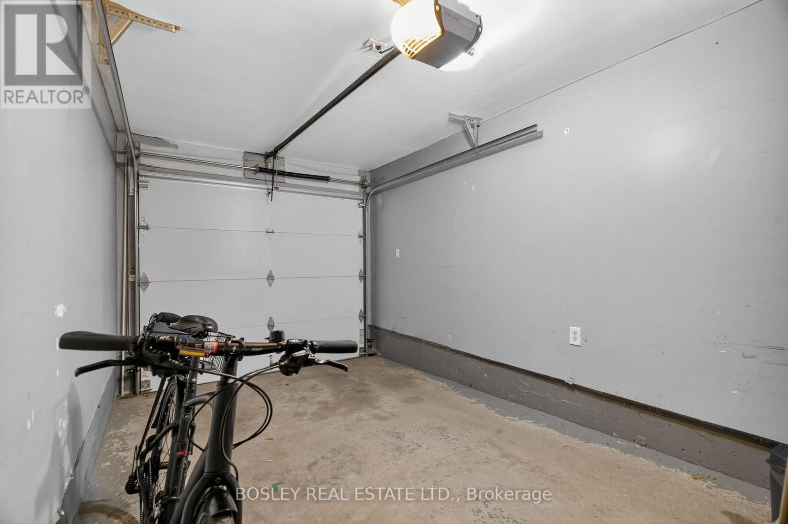 2212 - 12 Sudbury Street, Toronto, Ontario  M6J 3W7 - Photo 27 - C12462634